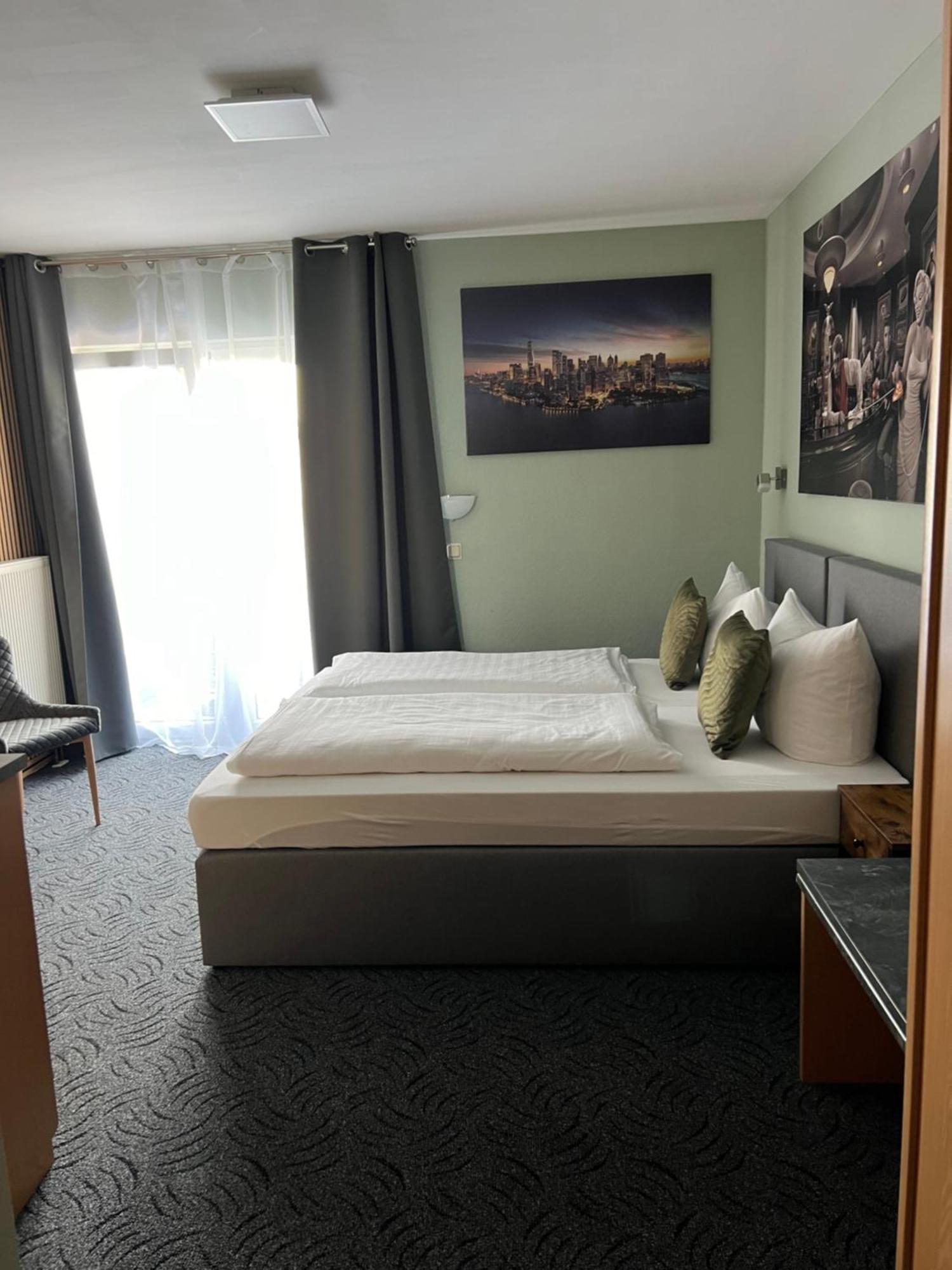 Hotel Aggertal Gummersbach Exterior foto