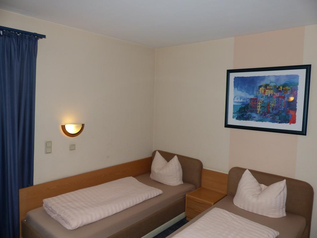 Hotel Aggertal Gummersbach Exterior foto