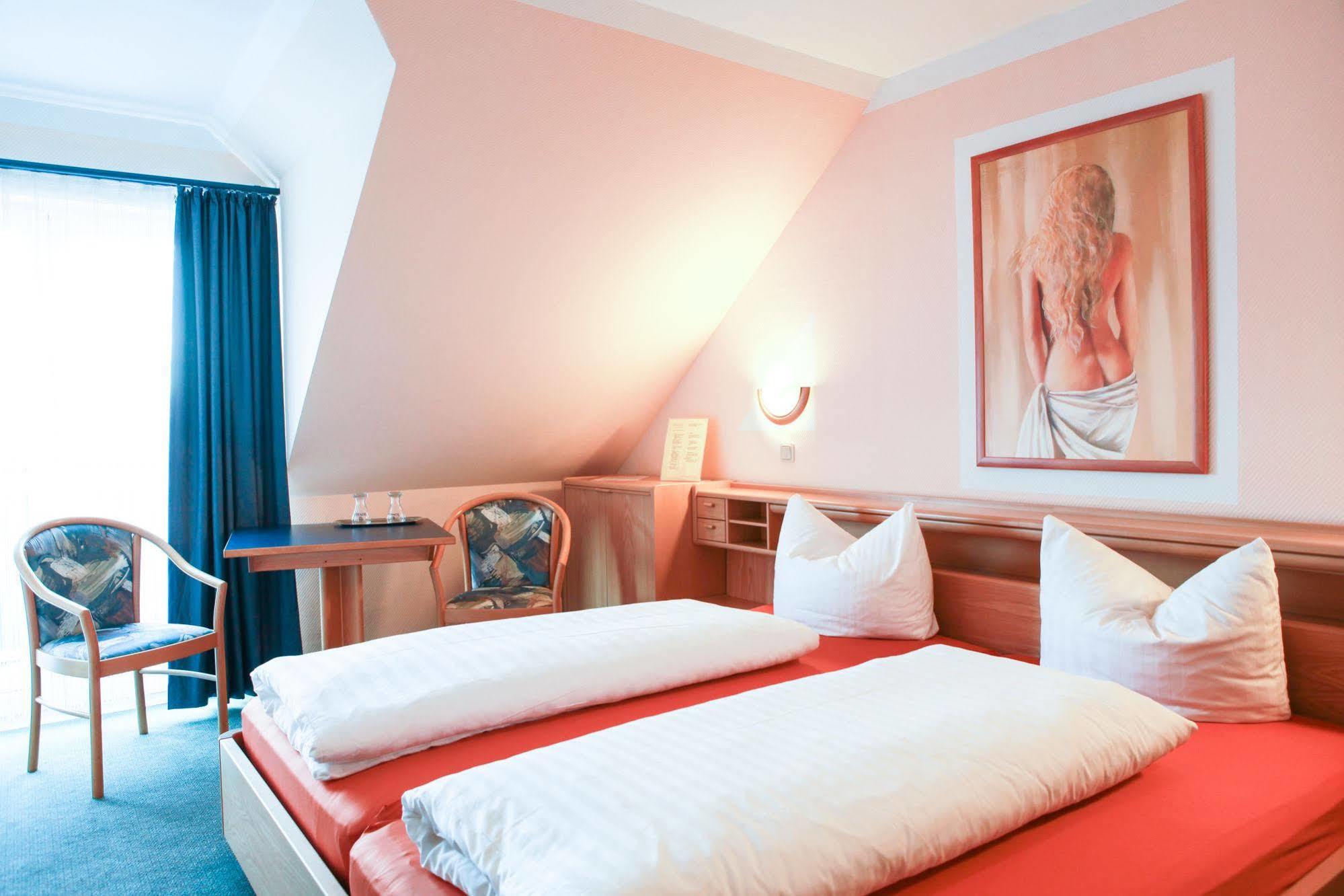 Hotel Aggertal Gummersbach Exterior foto